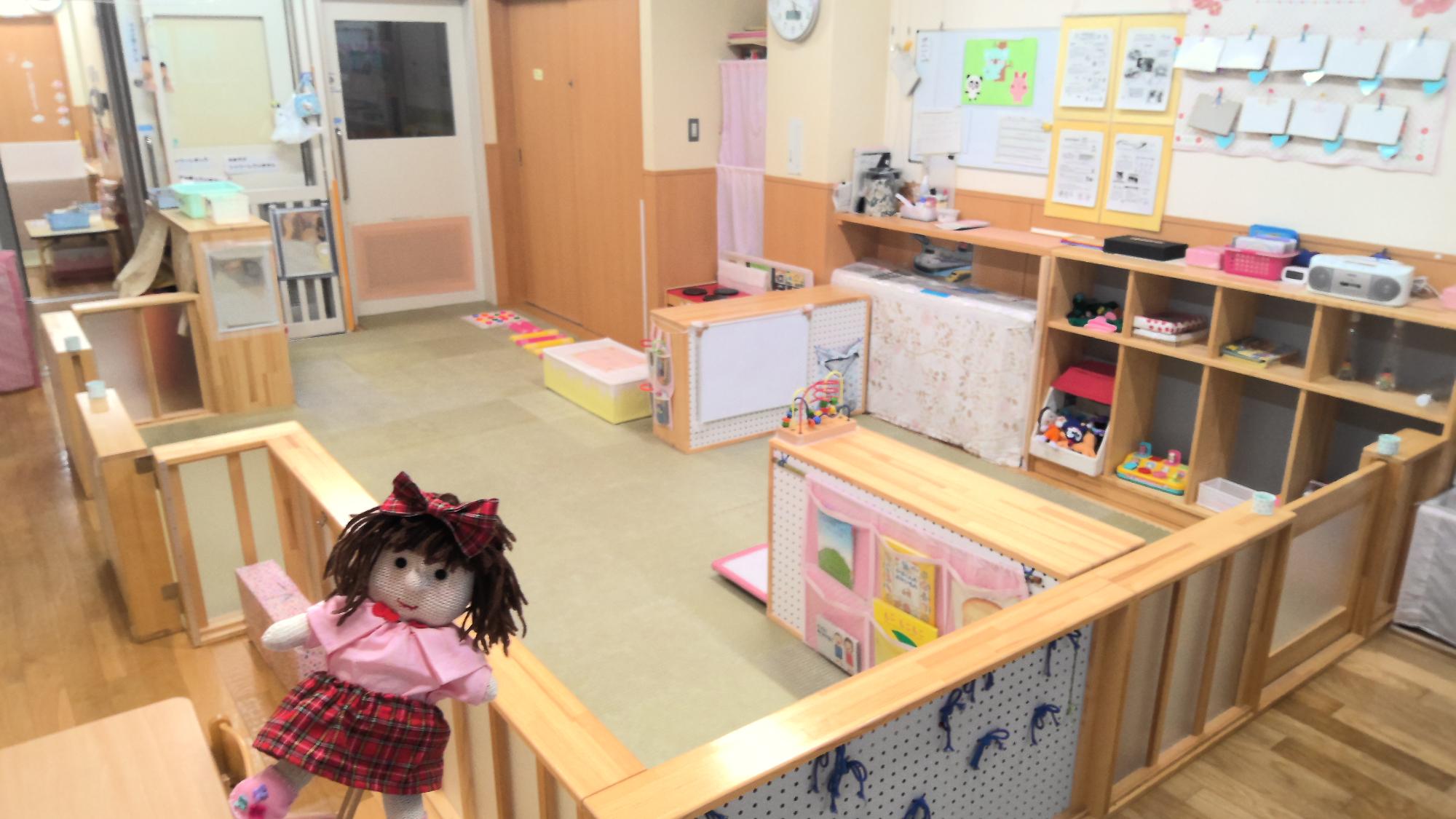 1歳ぶどう組保育室2