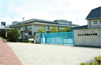 彩都西小学校