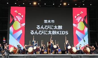 太鼓演奏
