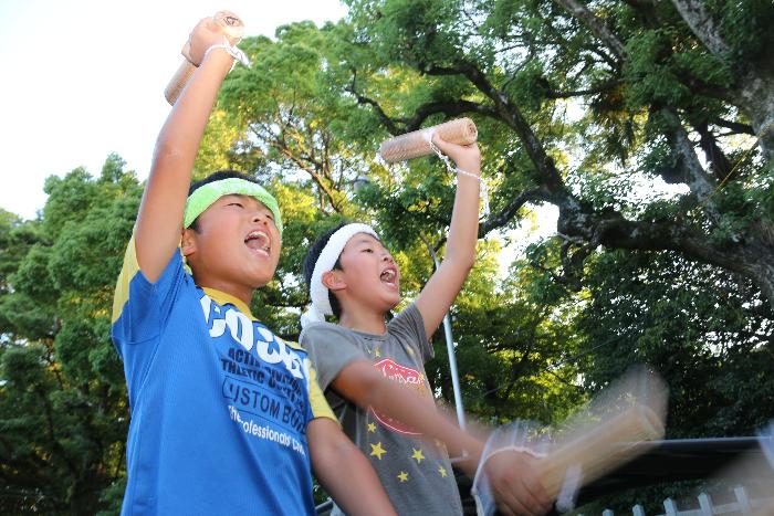 茨木神社での祭りの準備の様子