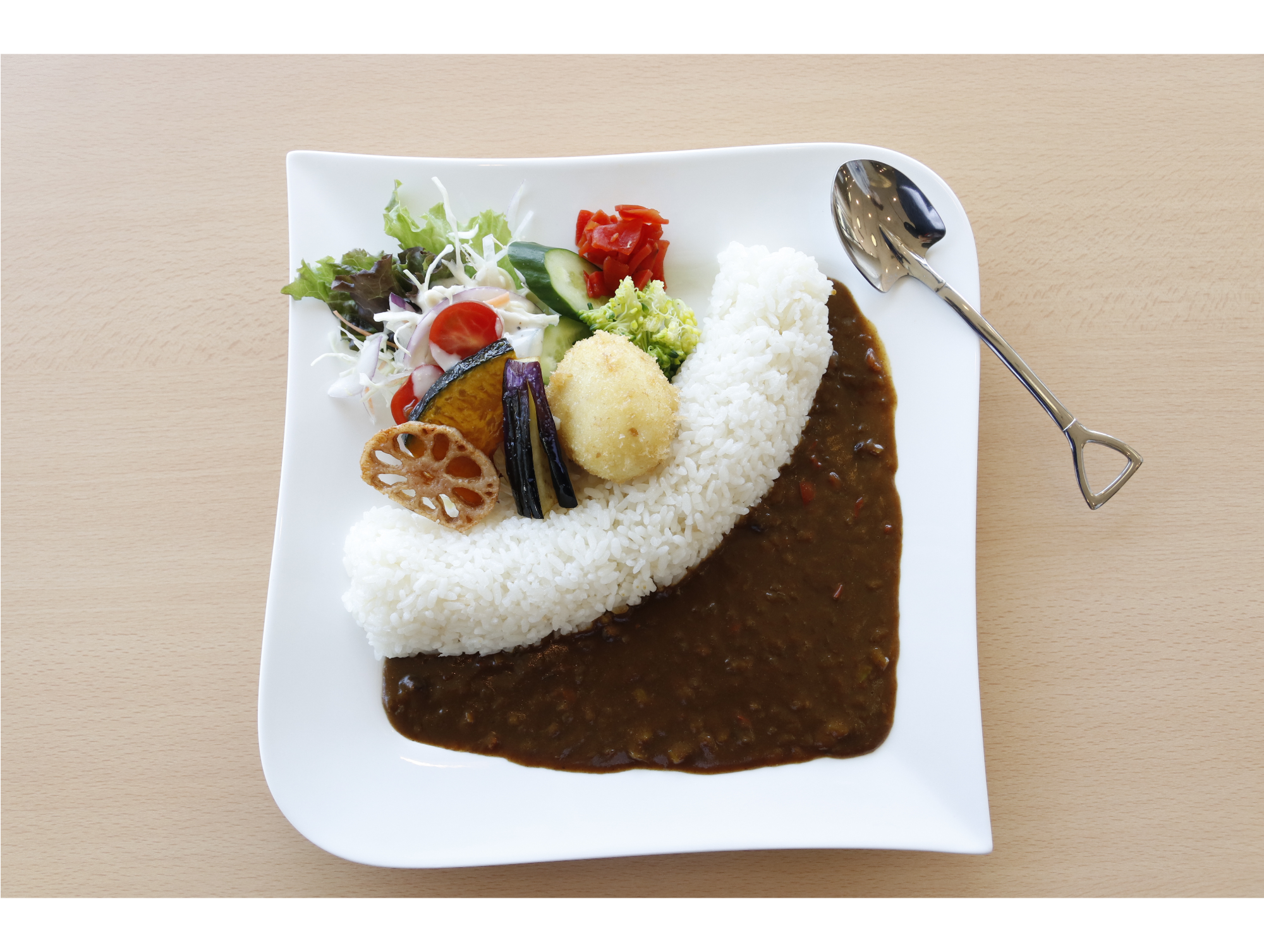 竜王山荘燈々庵ダムカレー