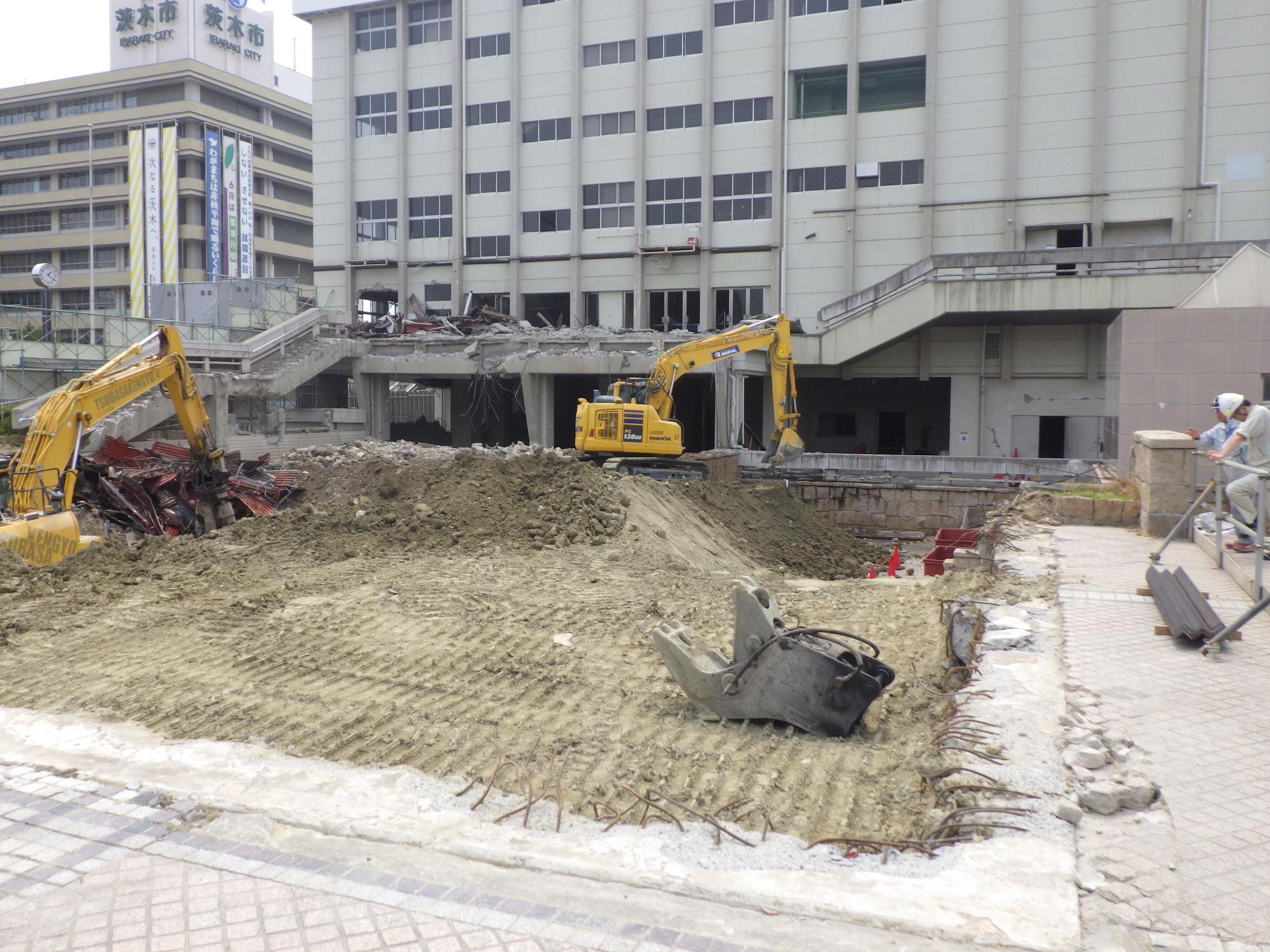 人工台地埋め戻し