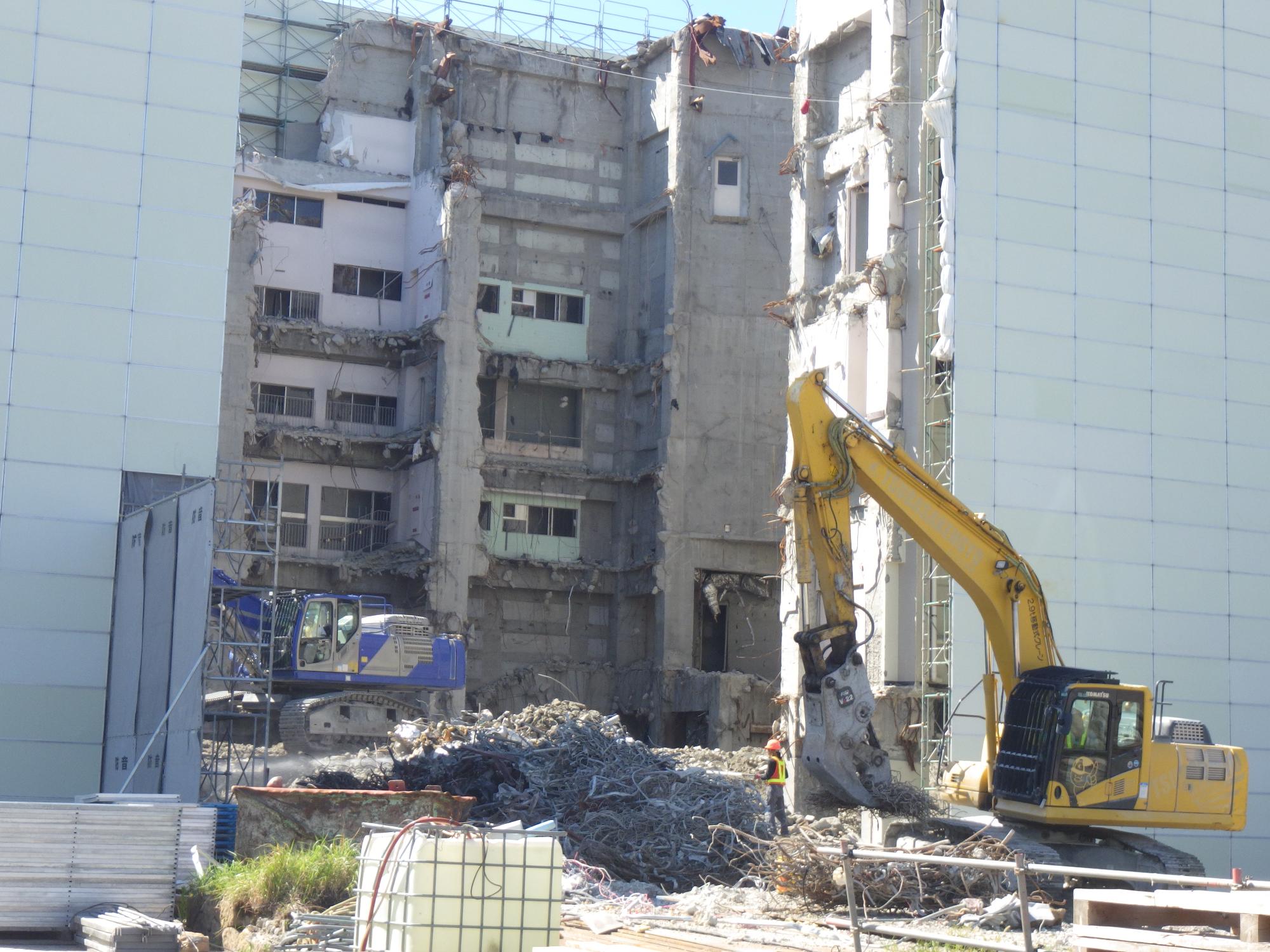 建物本体解体現場