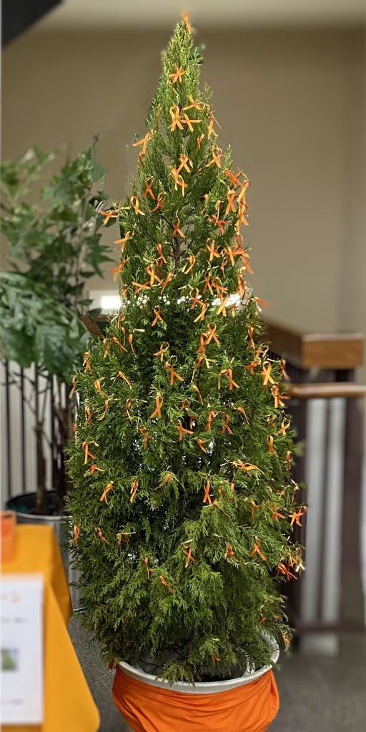 オレンジリボンツリー