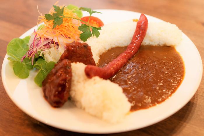 MIYORIcoffeeの安威川ダムカレー