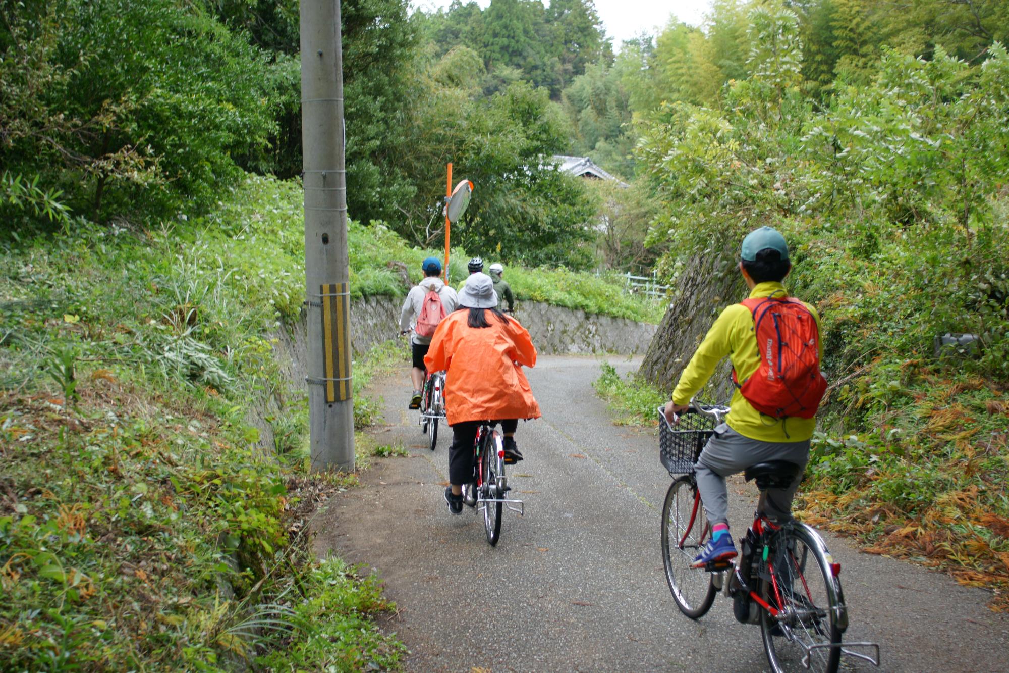 電動自転車で走行の様子