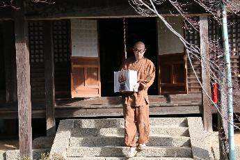 文化財を持って逃げる副住職