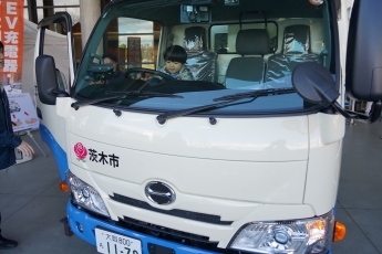 ゴミ収集車乗車体験