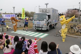 交通安全教室の様子の写真