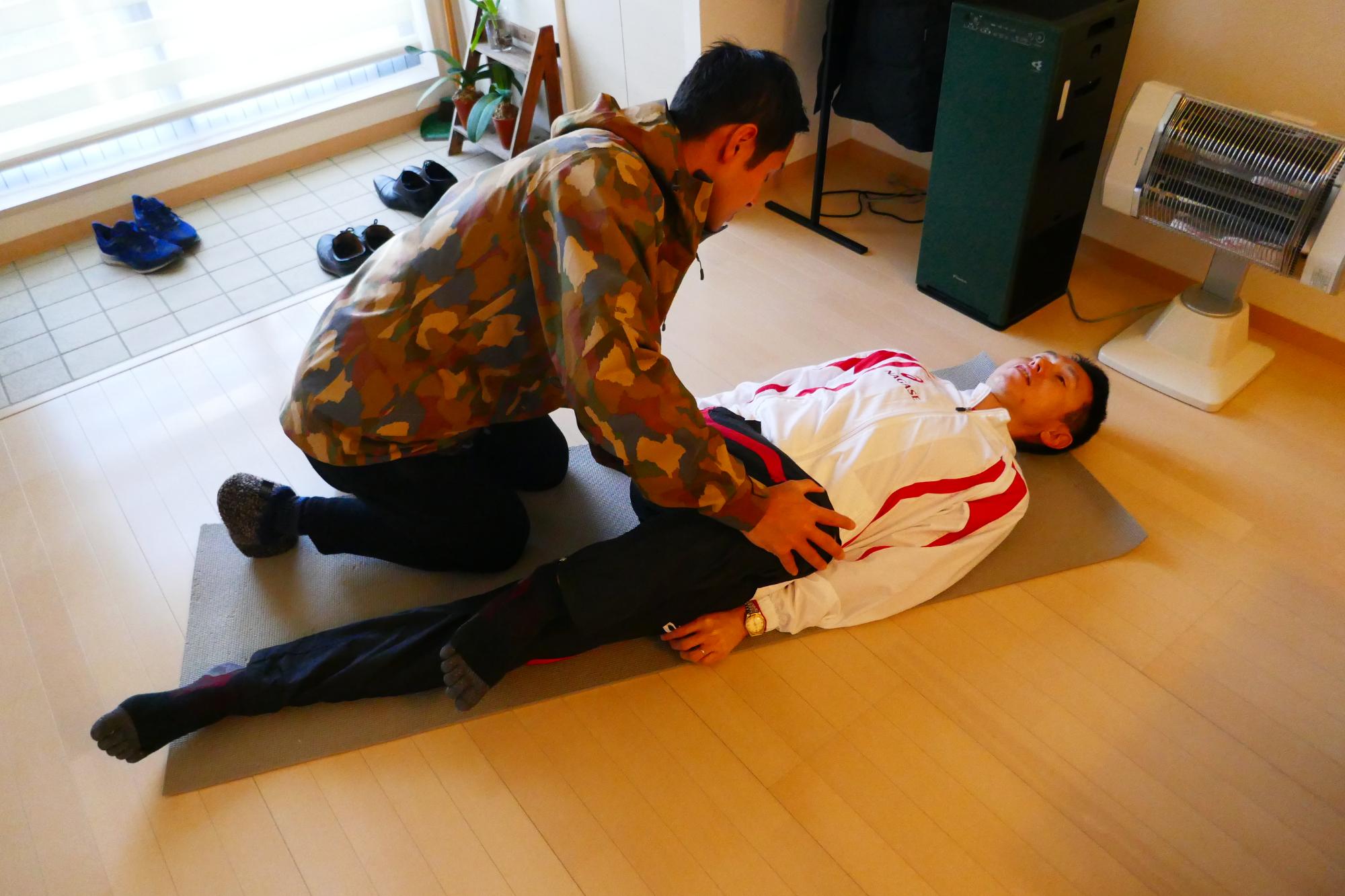 5-Relaxからケアを受ける和田選手