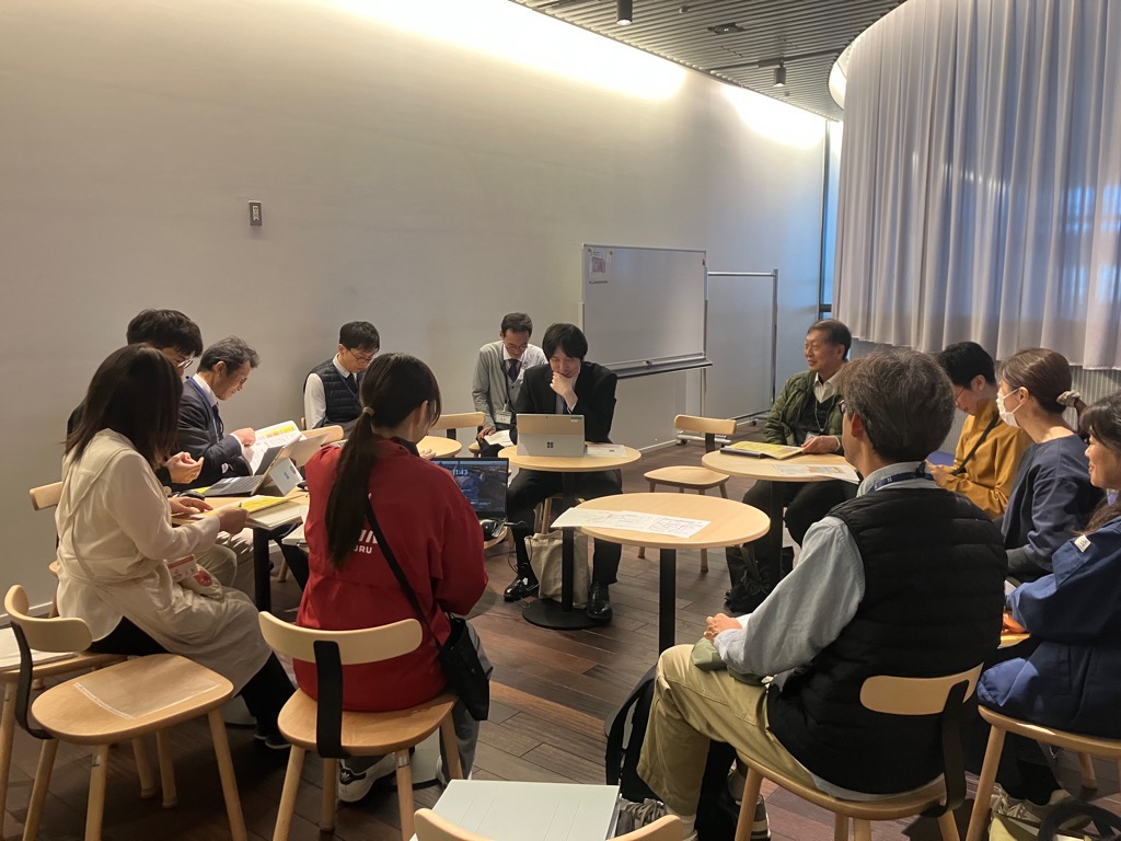 おにクルスタッフさんとの打ち合わせ